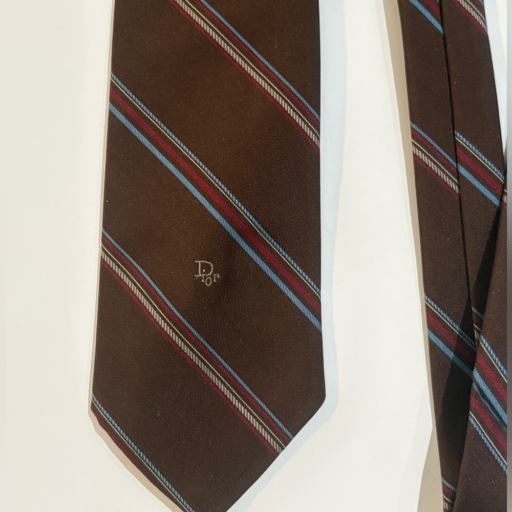 CHRISTIAN DIOR VINTAGE MENS BROWN 95%POLYESTER 5%SILK CLASSIC NECK TIE WIDTH:3" - Picture 2 of 6